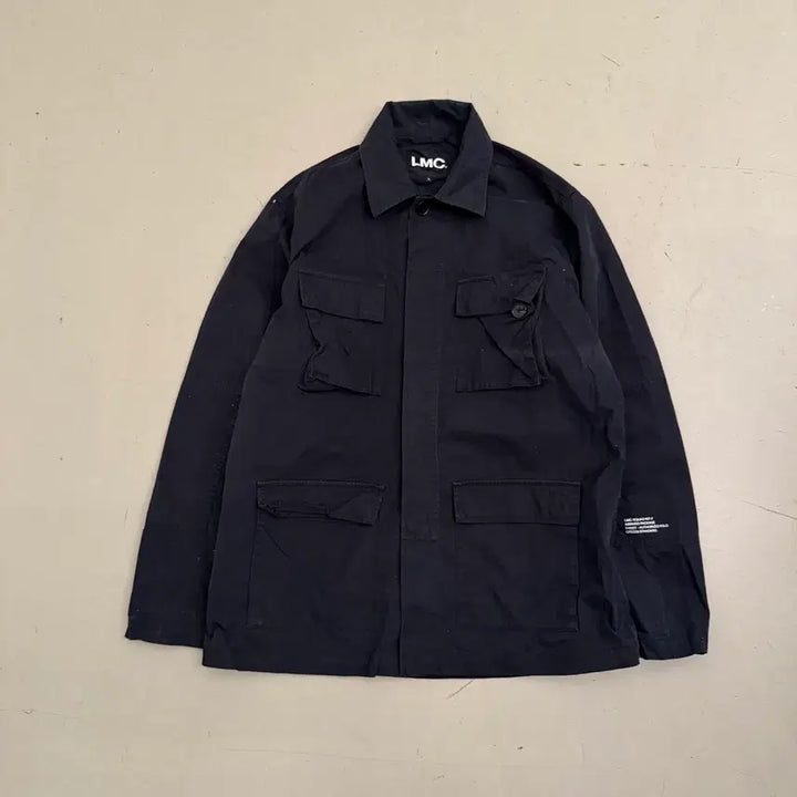 [SOLD OUT] LMC 프린팅 멀티포켓 셔츠