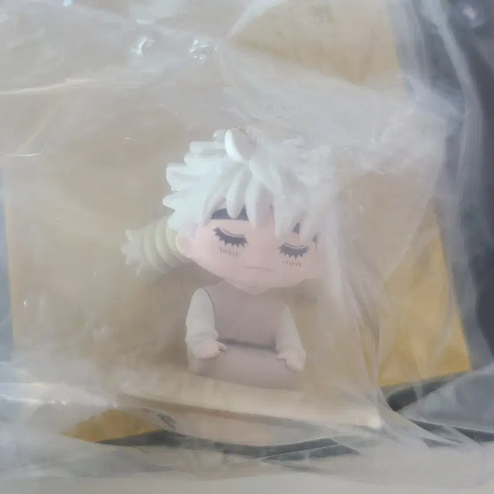 [BUNJANG] Hunter x Hunter Komugi &amp; Neferpitou Rubber Figure Cup Lid / 일괄 헌터헌터 이치방 쿠지 미개봉 헌헌 G상 러버 컵뚜껑 코무기 피트