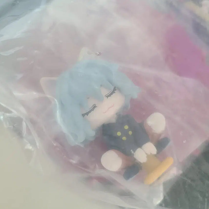 [BUNJANG] Hunter x Hunter Komugi &amp; Neferpitou Rubber Figure Cup Lid / 일괄 헌터헌터 이치방 쿠지 미개봉 헌헌 G상 러버 컵뚜껑 코무기 피트