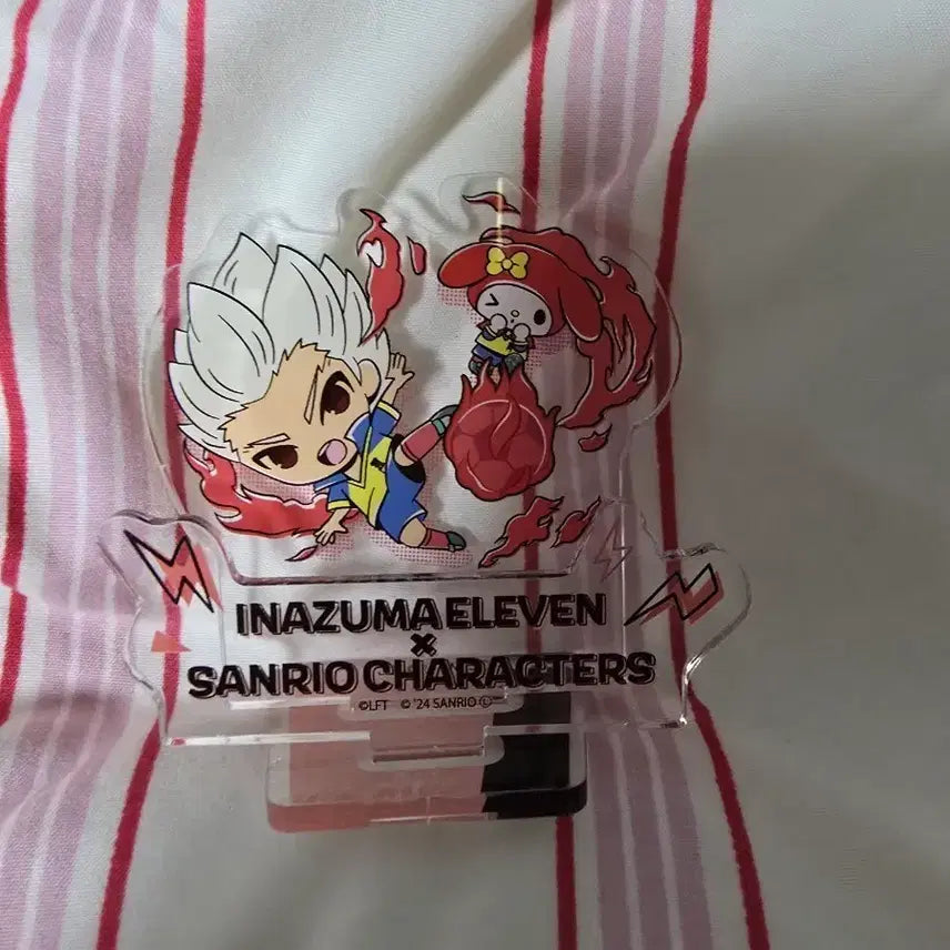 [BUNJANG] Inaire Sanrio Acrylic Stand / 이나이레 산리오 아크릴 스탠드