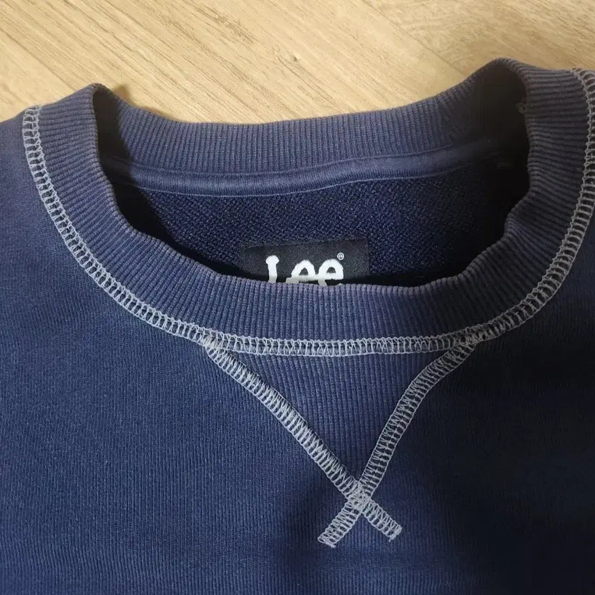 [BUNJANG] IAB Studio X Lee Pigment Sweatshirt / 아이앱 스튜디오 X 리 LEE 피그먼트 스웻셔츠