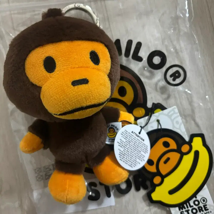 [SOLD OUT] (급전) 베이프 마일로 키링