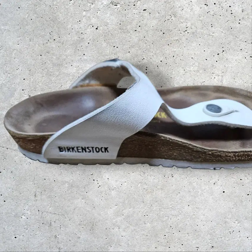 [BUNJANG] Birkenstock Gizeh Thong Sandals (240) / 버켄스탁 지제 조리 샌들 (240)