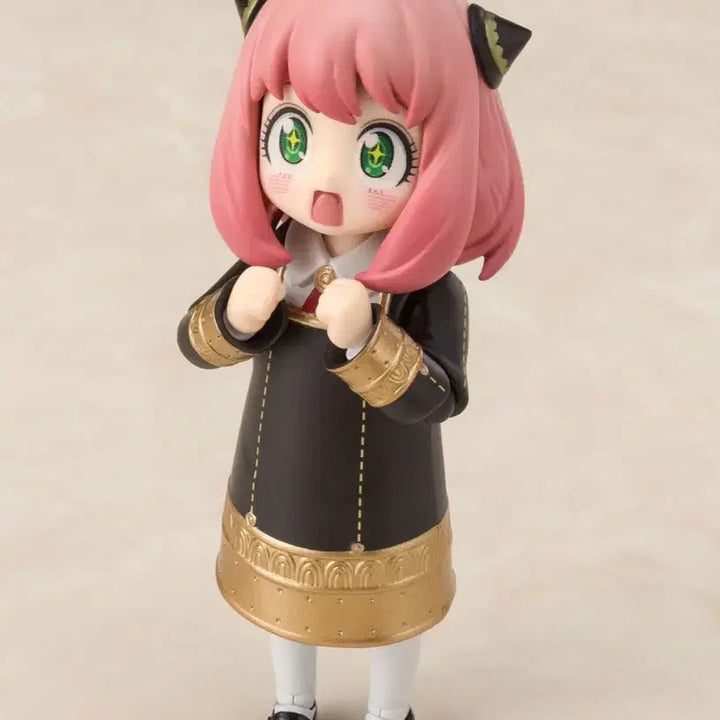 [BUNJANG] SHF Anya Forger (School Uniform) Figure / *미개봉* SHF 피규아트 아냐 포저(교복 버전)