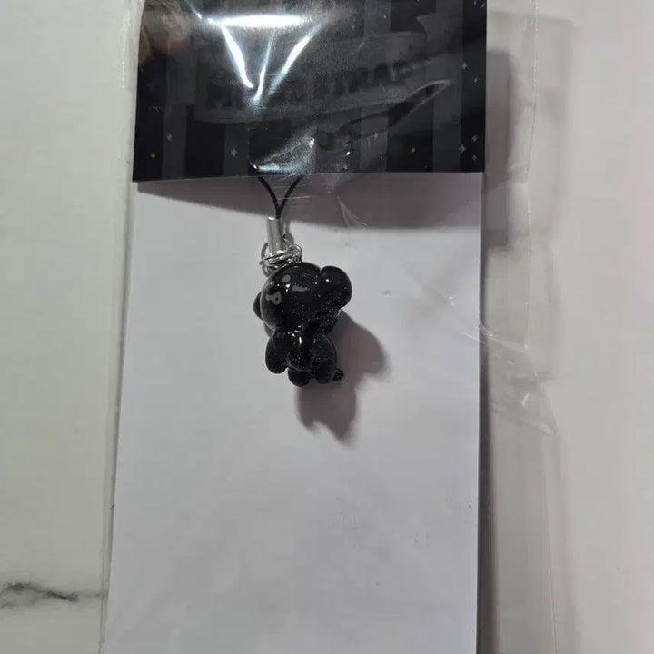[SOLD OUT] 라이즈 페임 fame 멍룡 앤톤 폰스트랩