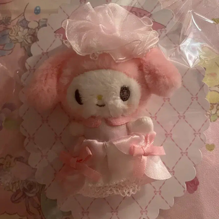 [BUNJANG] Lady My Melody Brooch Bundle Set / 레이디 마이멜로디 브로치 2개일괄