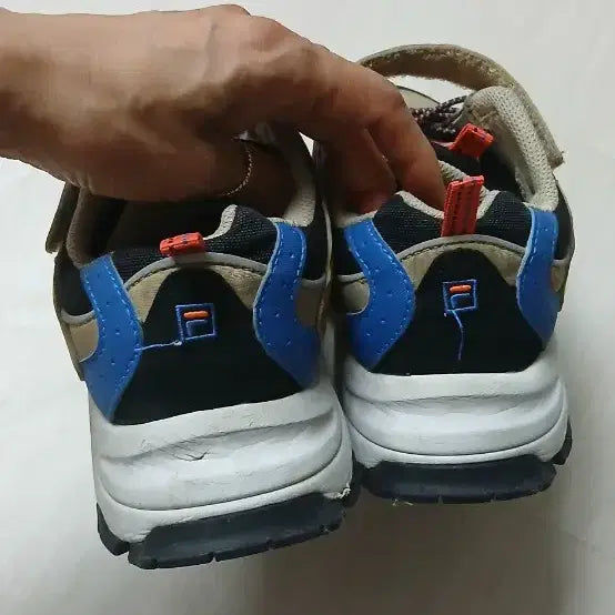 [BUNJANG] 휠라 운동화 230mm / 휠라 운동화 230mm