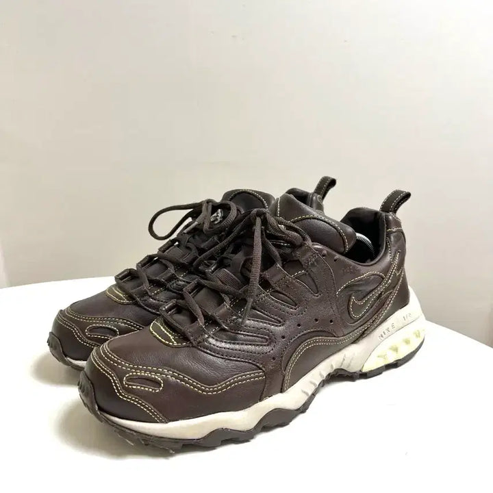 [BUNJANG] Nike Air Terra Humara Brown HTM Sneakers / [290] 나이키 에어 테라 휴마라 브라운 HTM