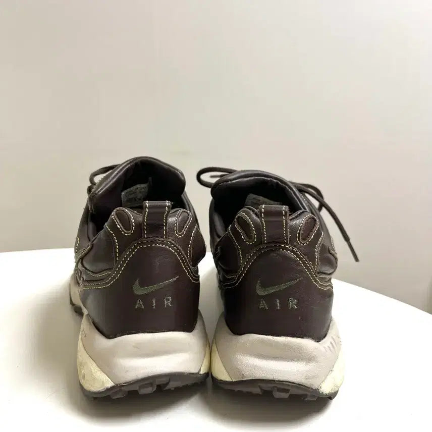 [BUNJANG] Nike Air Terra Humara Brown HTM Sneakers / [290] 나이키 에어 테라 휴마라 브라운 HTM