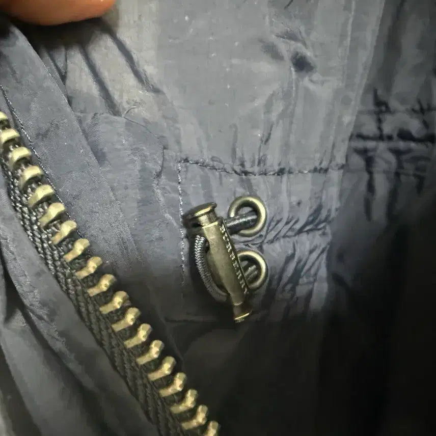 [BUNJANG] Burberry Windbreaker 34 / 버버리 바람막이 34
