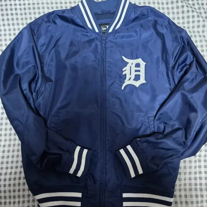 [BUNJANG] New Era Detroit Tigers Navy Varsity Jacket XL / 뉴에라 디트로이트 타이거 네이비 바시티 xl
