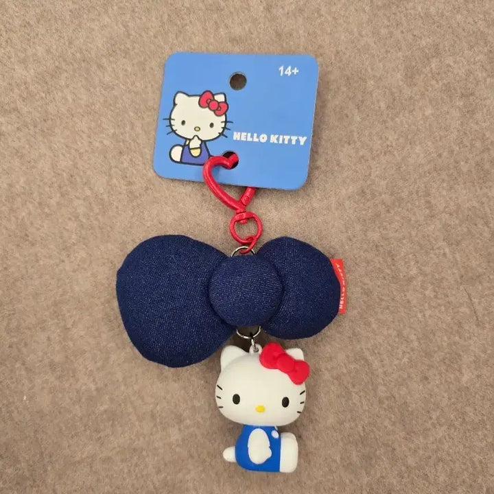 [SOLD OUT] 헬로키티 데님 리본 피규어 키링