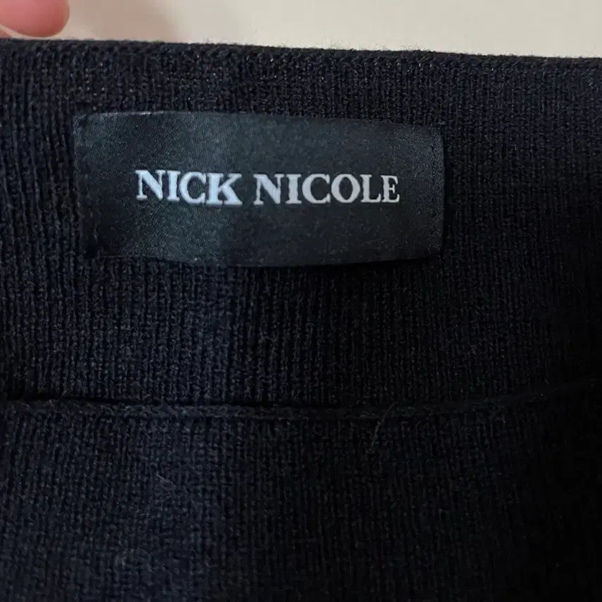[BUNJANG] Nick&amp;Nicole Square Neck Black Knit Top / 새상품)닉앤니콜 봄가을용 스퀘어넥 블랙 긴팔 니트