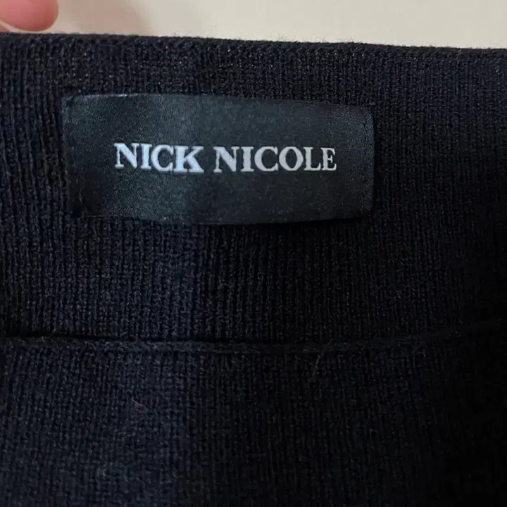 [BUNJANG] Nick&amp;Nicole Square Neck Black Knit Top / 새상품)닉앤니콜 봄가을용 스퀘어넥 블랙 긴팔 니트