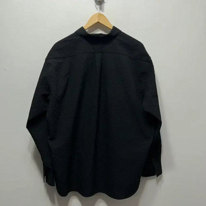 [BUNJANG] DEEF HOUSE Black Embossed Long Sleeve Shirt (L) / DEEF HOUSE블랙 엠보싱 긴팔 셔츠 L