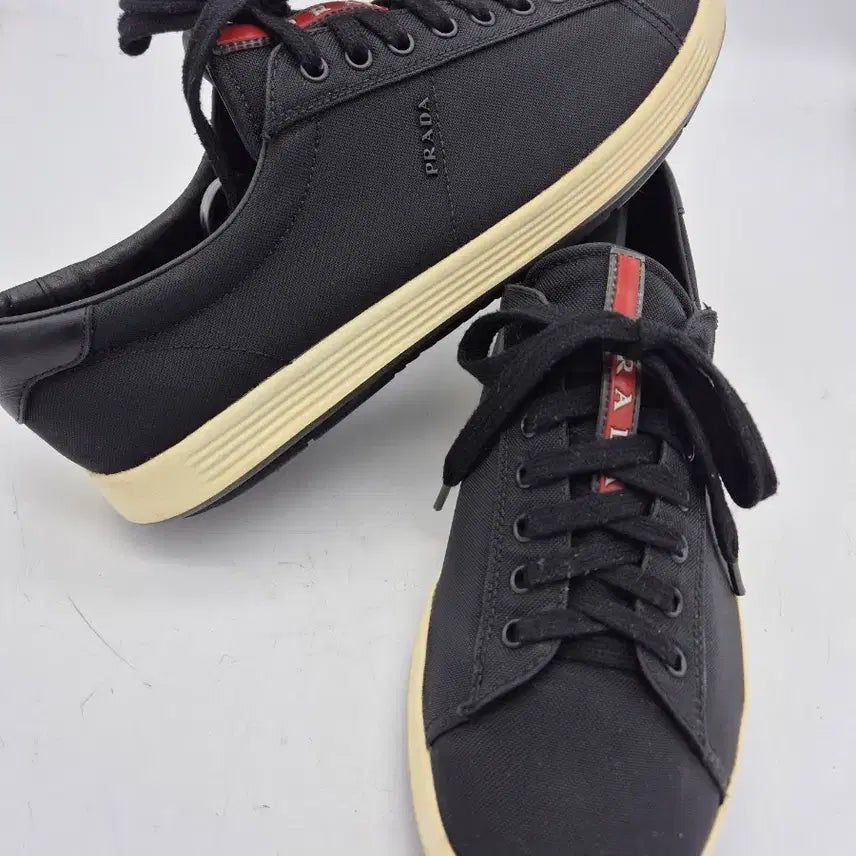 [BUNJANG] Prada Black Sneakers (Size 260) / 프라다 블랙 스니커즈 운동화260 사이즈