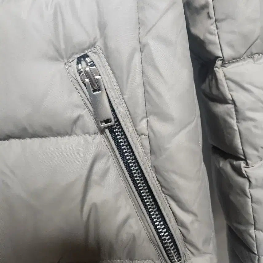 [SOLD OUT] 블루페페 라쿤퍼 경량 롱패딩-55