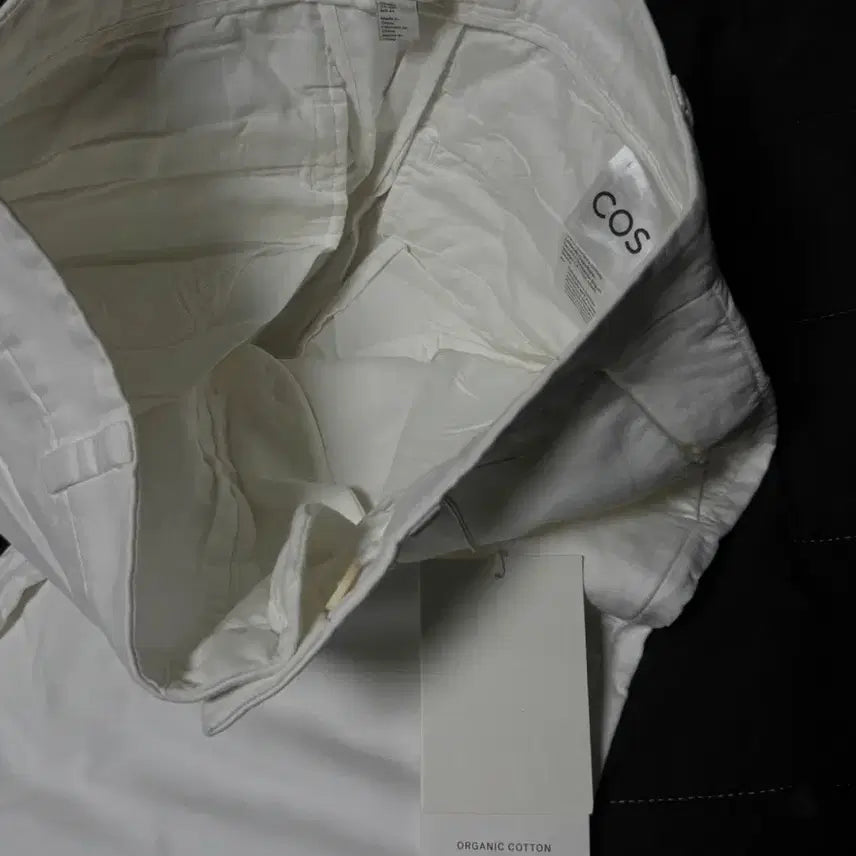 [BUNJANG] COS Relaxed Wide-Leg Pants White / 코스 릴렉스드 와이드레그 치노팬츠 화이트 (44)