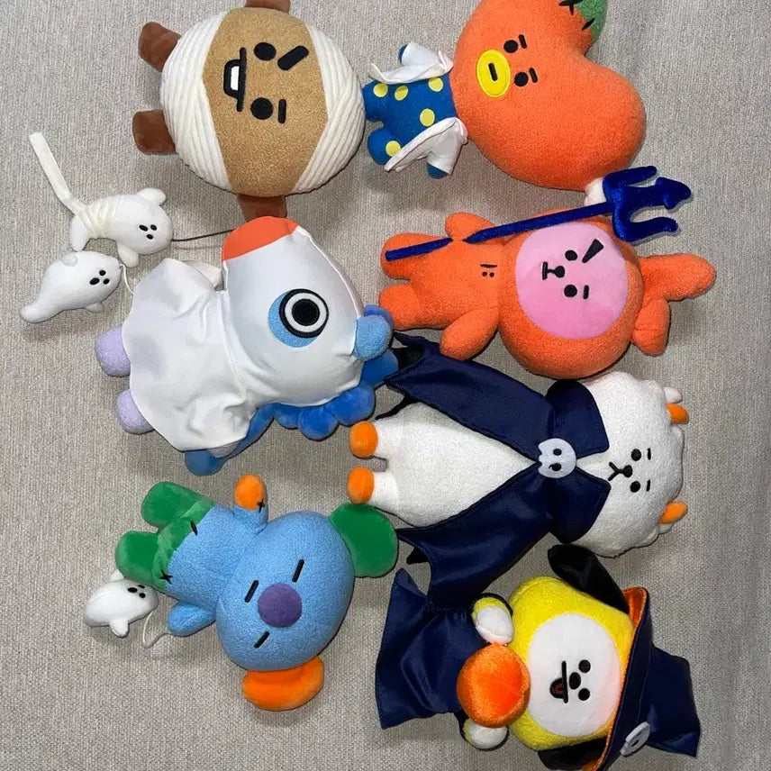 [BUNJANG] BT21 Halloween Edition Plush Doll Bundle Set / bt21 할로윈 버전 인형 세트(일괄)