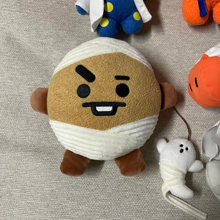 [BUNJANG] BT21 Halloween Edition Plush Doll Bundle Set / bt21 할로윈 버전 인형 세트(일괄)