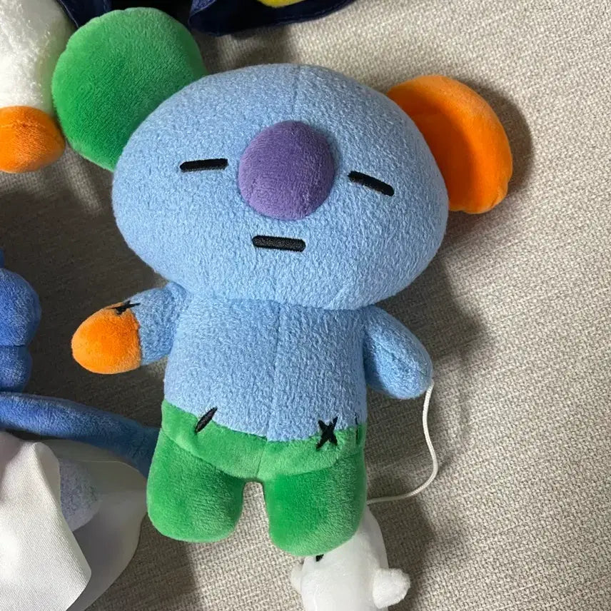 [BUNJANG] BT21 Halloween Edition Plush Doll Bundle Set / bt21 할로윈 버전 인형 세트(일괄)
