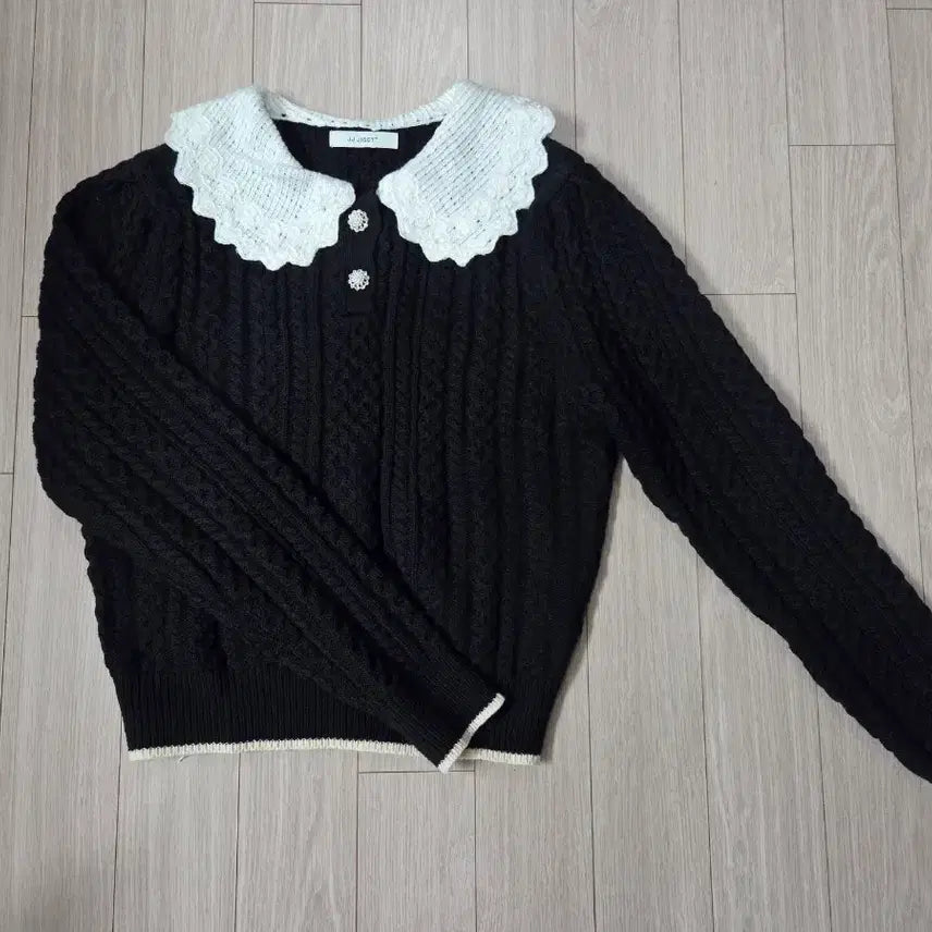 [BUNJANG] JJ JIGOTT Lace Collar Pullover Knit Black / 실착1회.JJ JIGOTT 레이스 칼라 풀오버 니트 블랙 55사이즈