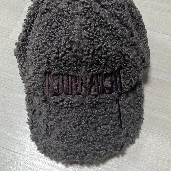 [BUNJANG] AZOBJAJO Fleece Hat / 아조바이아조 뽀글이 모자