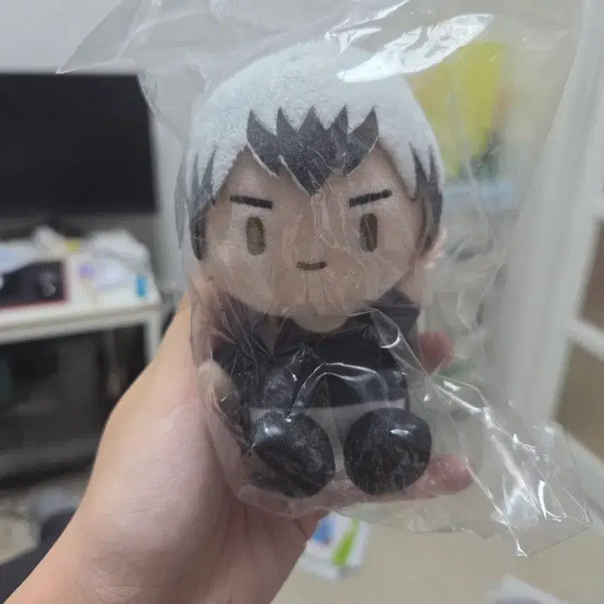 [BUNJANG] Haikyu Kita Shinsuke Sitting Plush Doll / [급급급처] 하이큐 미개봉 키타 신스케 앉은 인형 누이