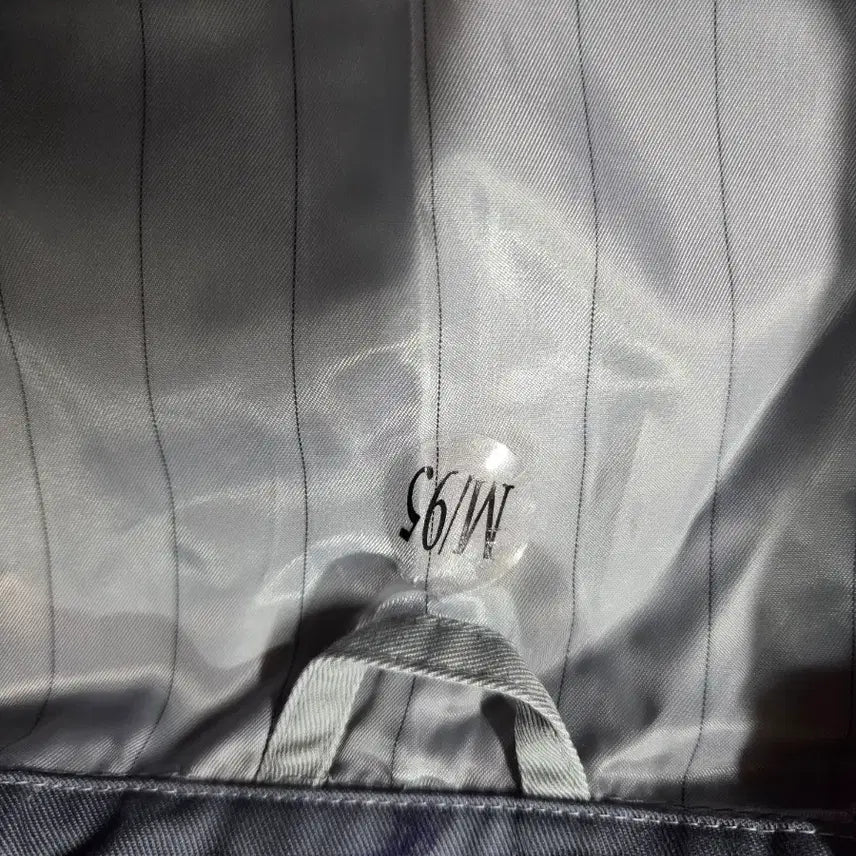 [BUNJANG] DSME Daewoo Shipbuilding Workwear Top M / DSME 대우조선해양 작업복 상의 M((95)