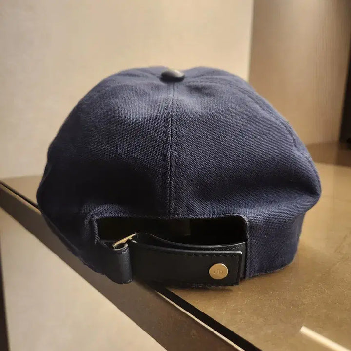 [BUNJANG] Dior Christian Embroidered Logo Denim Ball Cap / 디올 크리스챤 자수로고 데님 볼캡 (루이비통)