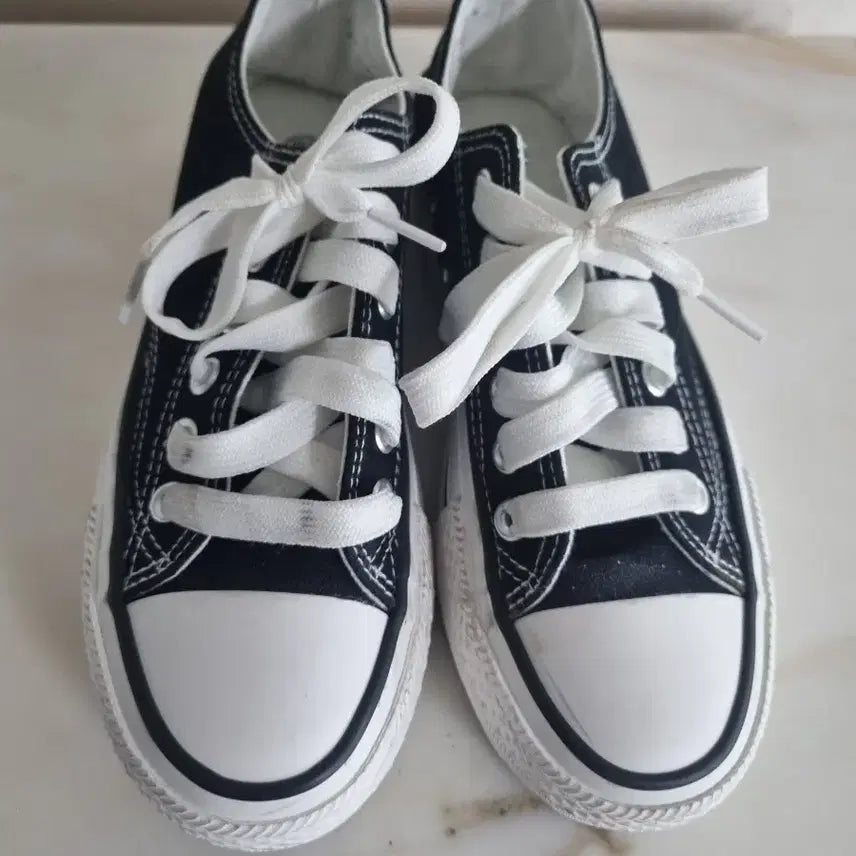 [BUNJANG] All-Star Canvas Shoes Bundle Set / (2종 22000) 올스타 캔버스화 225  외
