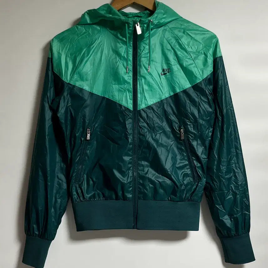 [BUNJANG] Nike Windrunner Cropped Windbreaker Jacket S / 나이키 윈드러너 크롭 바람막이 윈드브레이커 자켓 점퍼 S