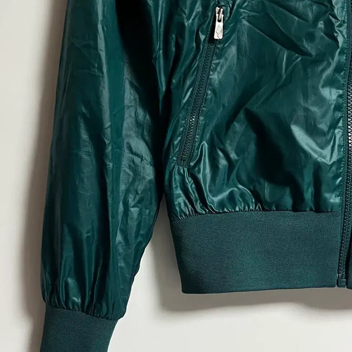 [BUNJANG] Nike Windrunner Cropped Windbreaker Jacket S / 나이키 윈드러너 크롭 바람막이 윈드브레이커 자켓 점퍼 S