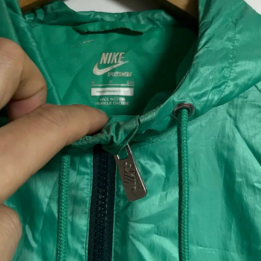 [BUNJANG] Nike Windrunner Cropped Windbreaker Jacket S / 나이키 윈드러너 크롭 바람막이 윈드브레이커 자켓 점퍼 S