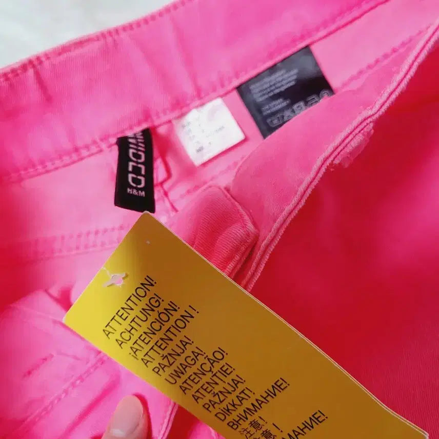 [BUNJANG] Hot Pink Denim Shorts / 핫핑크 데님 반바지 수입