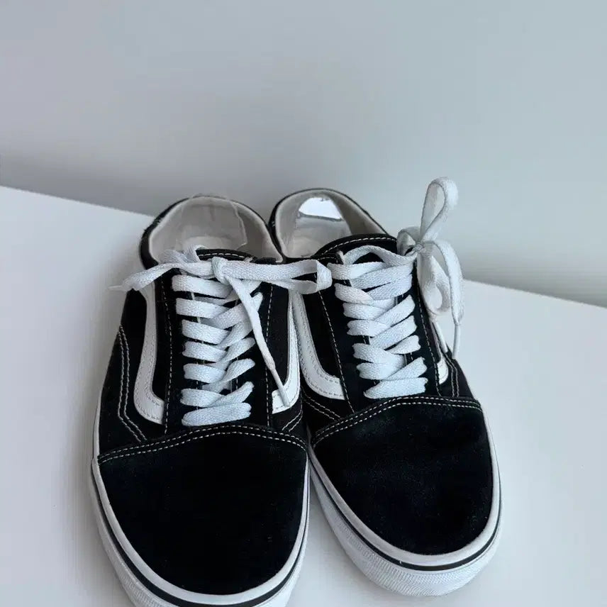 [BUNJANG] Vans Old Skool Black Sneakers 250 / Vans Old Skool 블랙 스니커즈 250