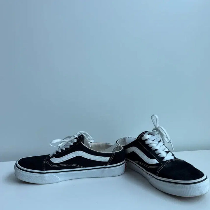 [BUNJANG] Vans Old Skool Black Sneakers 250 / Vans Old Skool 블랙 스니커즈 250