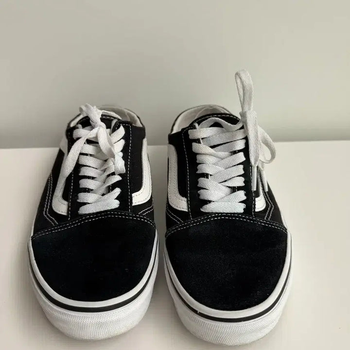 [BUNJANG] Vans Old Skool Black Sneakers 250 / Vans Old Skool 블랙 스니커즈 250