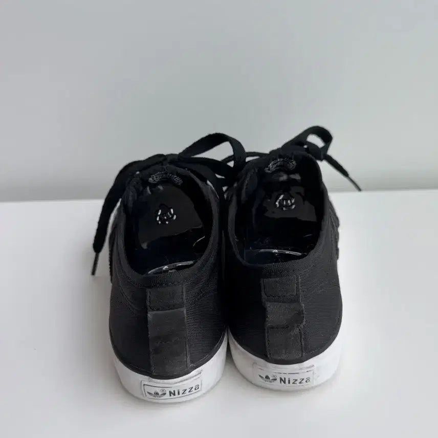 [BUNJANG] Adidas Nizza Trefoil Black Sneakers 255 / 아디다스 니짜 트레포일 블랙 스니커즈 255