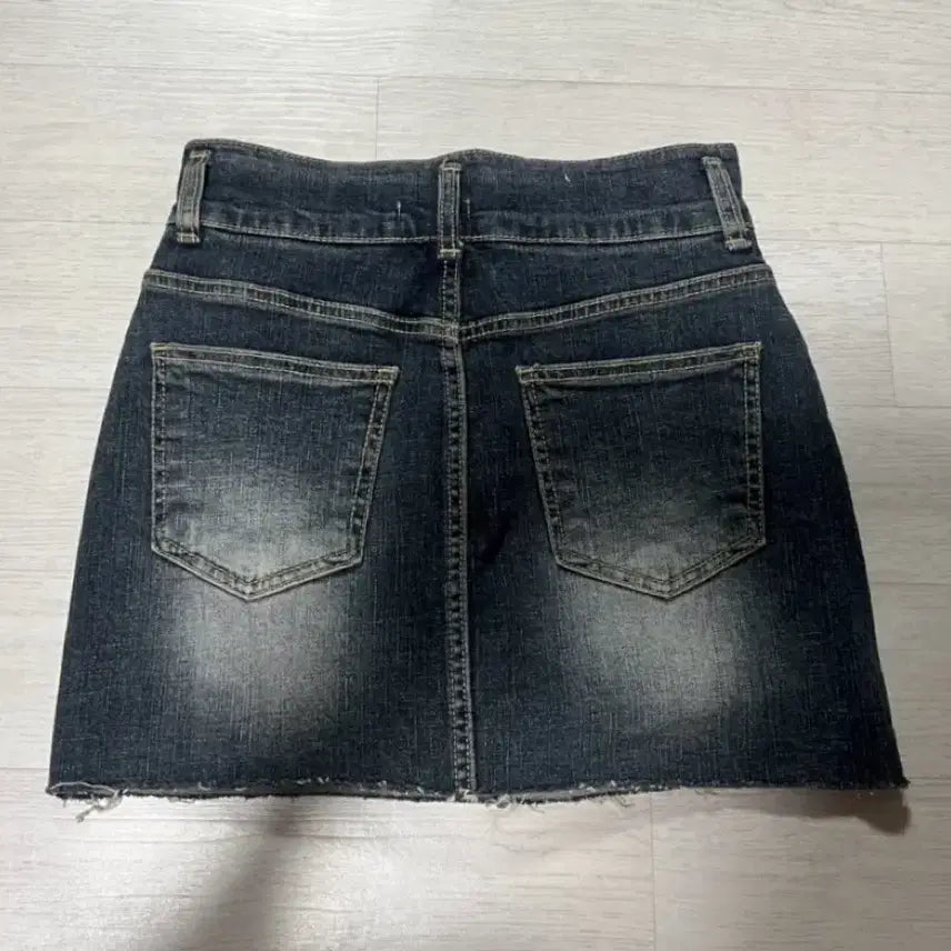 [BUNJANG] Denim Skort / 데님 치마바지 (새상품