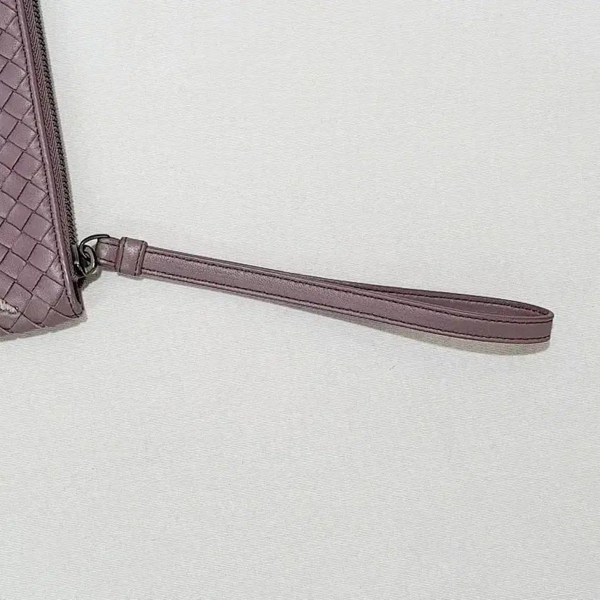 [BUNJANG] Bottega Veneta Stitch Strap Clutch 433778 / 정품) 보테가베네타 스티치 스트랩 클러치 433778