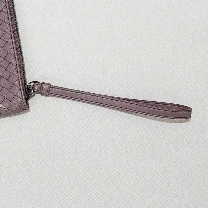 [BUNJANG] Bottega Veneta Stitch Strap Clutch 433778 / 정품) 보테가베네타 스티치 스트랩 클러치 433778
