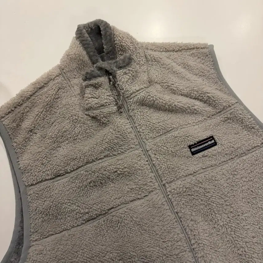 [BUNJANG] thisisneverthat Fleece Vest Gray / [S] 디스이즈네버댓 플리스 베스트 그레이