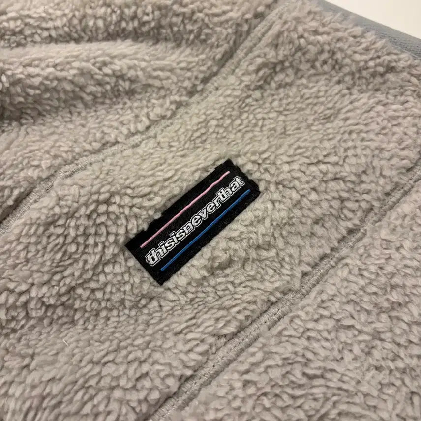 [BUNJANG] thisisneverthat Fleece Vest Gray / [S] 디스이즈네버댓 플리스 베스트 그레이