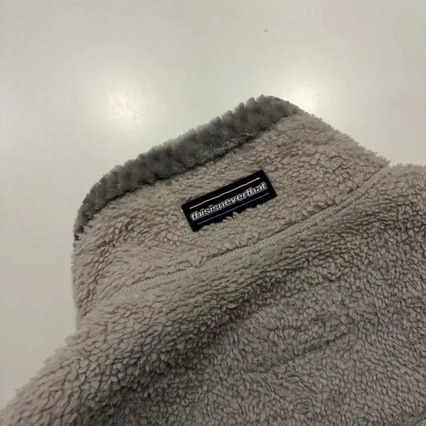 [BUNJANG] thisisneverthat Fleece Vest Gray / [S] 디스이즈네버댓 플리스 베스트 그레이