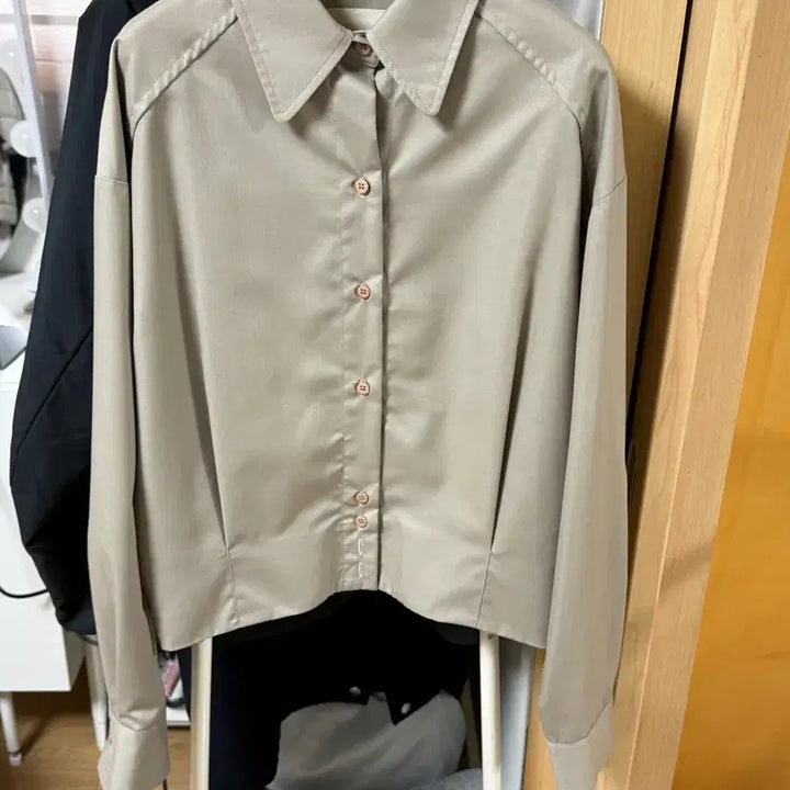 [BUNJANG] Ged Beige Shirt / 게드 셔츠