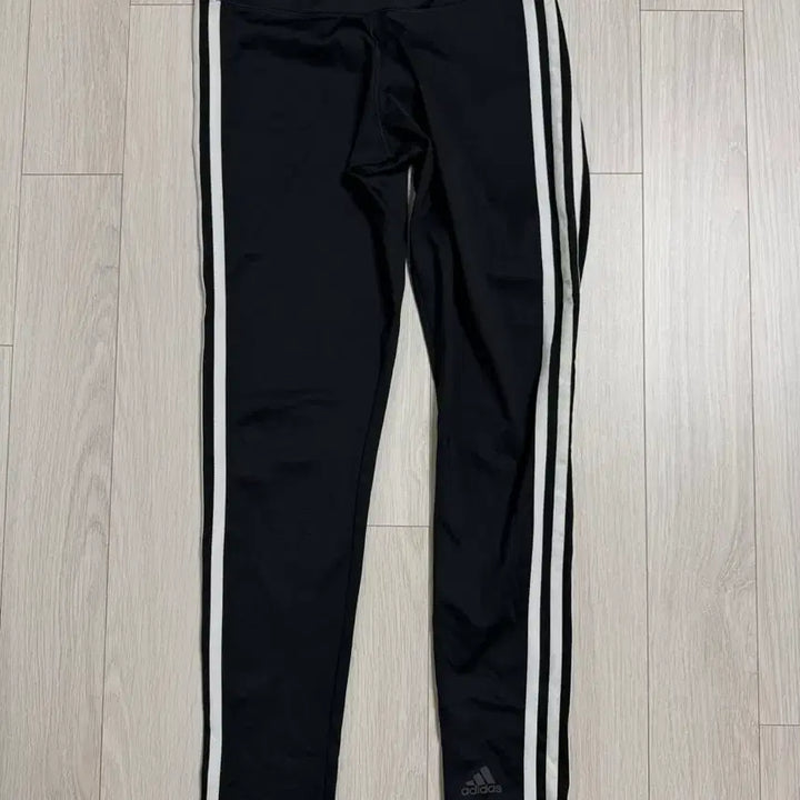 [BUNJANG] Adidas Leggings Size 90 / 아디다스 레깅스 90사이즈