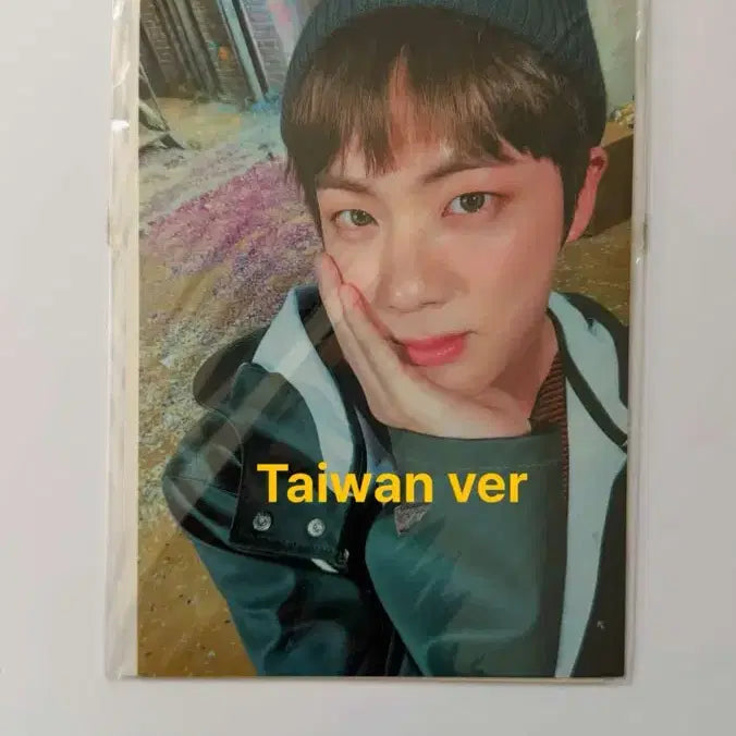 [BUNJANG] BTS Seokjin Photocard / 방탄 bts 석진 대만 포카