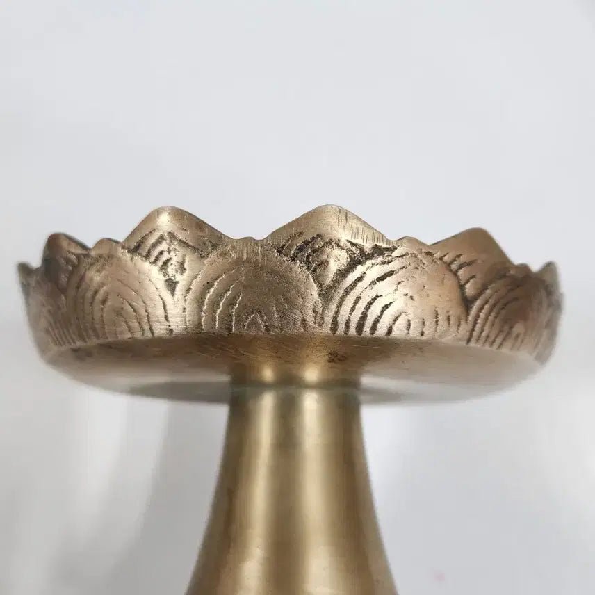 [BUNJANG] Brass Bangjayeugi Fire-Shaped Jegi / 황동 방자유기                방자유기(황동) 화형 제기