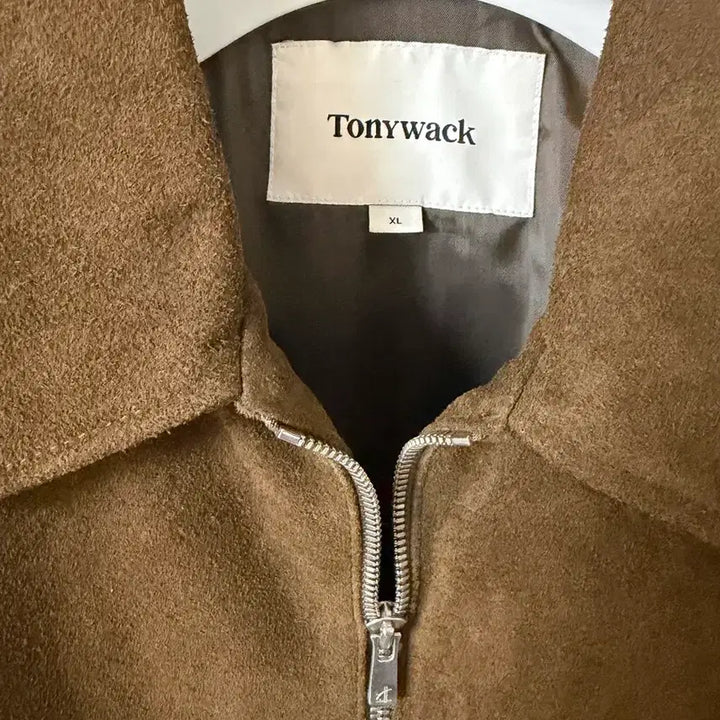 [BUNJANG] Toniq Suede Jacket / 토니웩 스웨이드 자켓 판매합니다